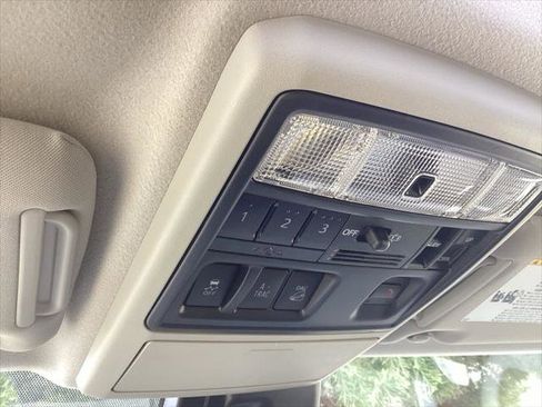 Certified 2024 Toyota 4Runner SR5 Premium w/ Moonroof Package AWD/4WD image 18