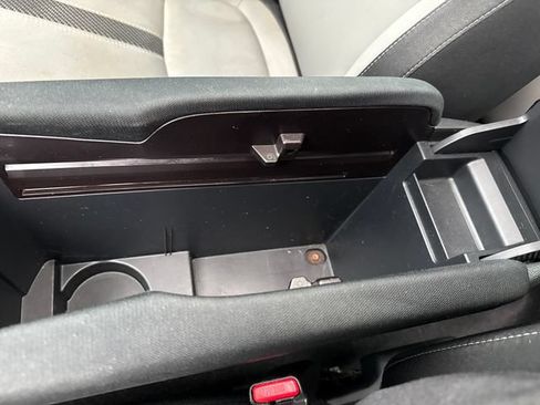 Used 2018 Honda Civic LX-P image 27