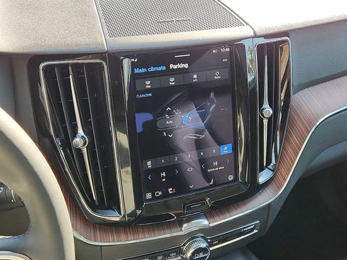 Certified 2023 Volvo XC60 T8 Plus w/ Climate Package image 15