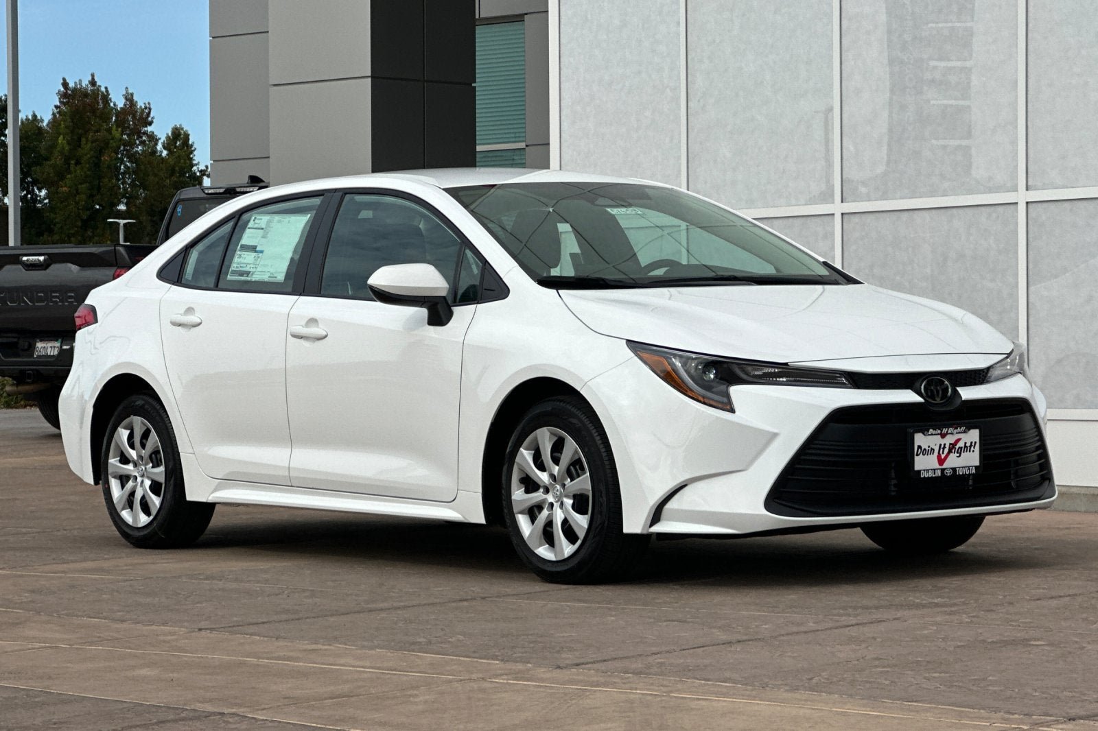 New 2027 Toyota Corolla LE FWD image 2
