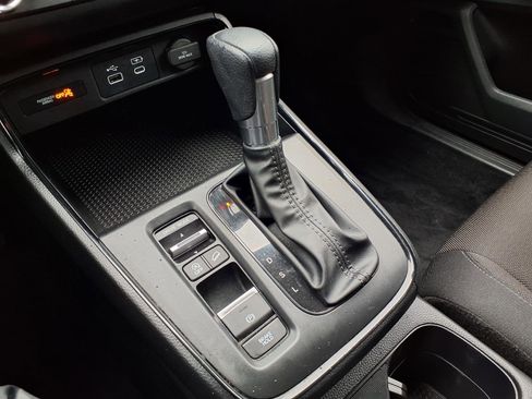 Used 2023 Honda CR-V EX image 13