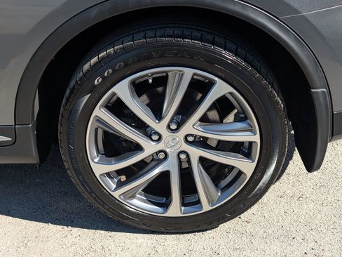 Used 2017 INFINITI QX50 AWD w/ Technology Package image 10