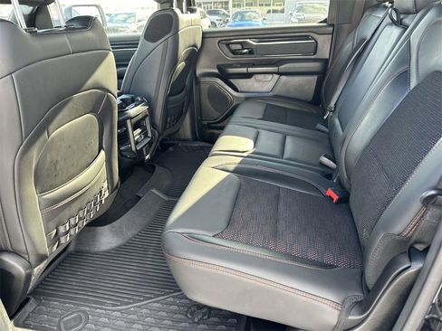 Used 2022 RAM 1500 Big Horn w/ Built-to-serve Edition image 12