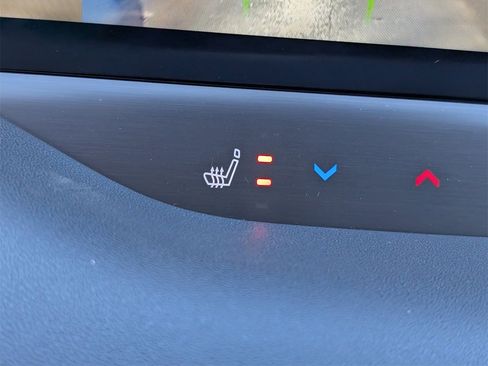 New 2026 Nissan Leaf Platinum+ image 14