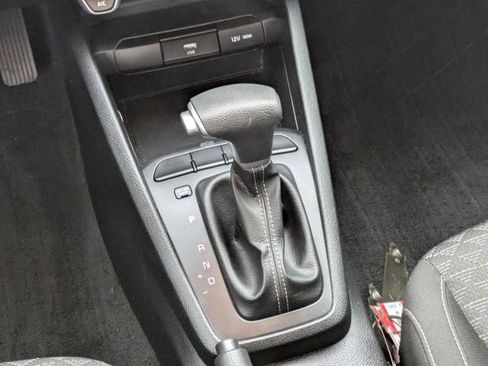 Used 2023 Kia Rio S image 13