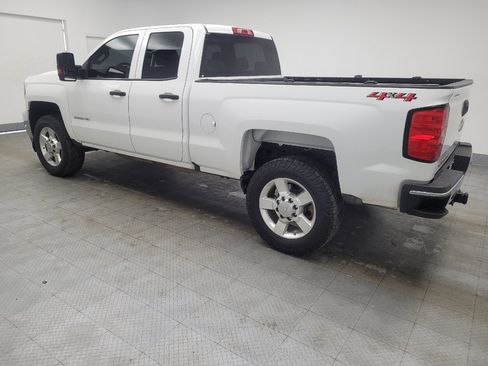 Used 2019 Chevrolet Silverado 2500 W/T image 3