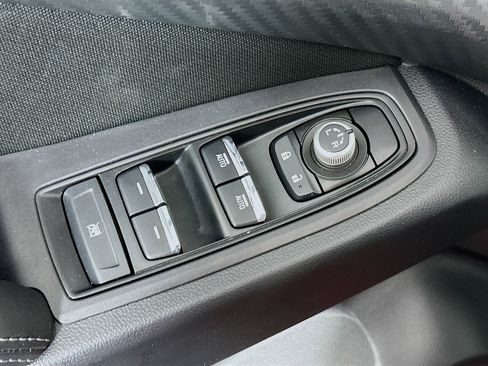 Used 2025 Subaru Ascent Premium image 15