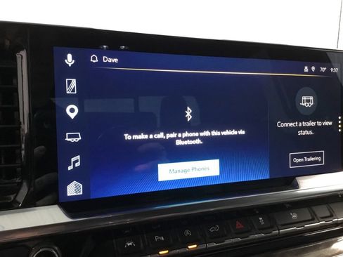Used 2023 Chevrolet Silverado 1500 LTZ w/ Technology Package AWD/4WD image 23