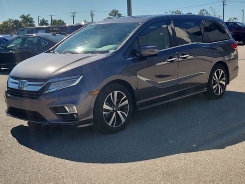Used 2019 Honda Odyssey Elite image 3