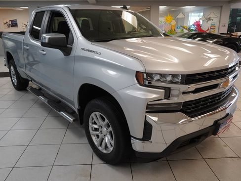 Used 2020 Chevrolet Silverado 1500 LT w/ All-Star Edition AWD/4WD image 13