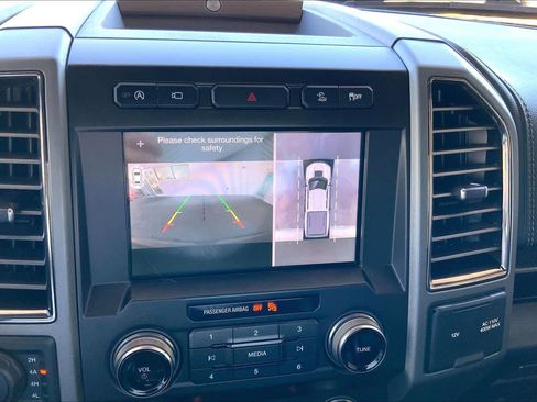 Used 2019 Ford F150 Raptor w/ Equipment Group 802A Luxury image 26