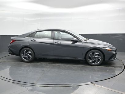 Certified 2025 Hyundai Elantra Limited