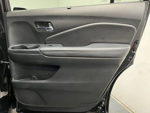 Used 2022 Honda Pilot Special Edition image 18