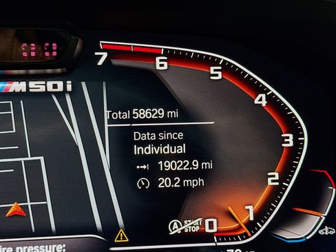 Used 2020 BMW X5 M50i w/ Executive Package image 8