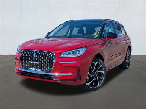 New 2025 Lincoln Corsair Grand Touring w/ Equipment Group 301A AWD/4WD image 1