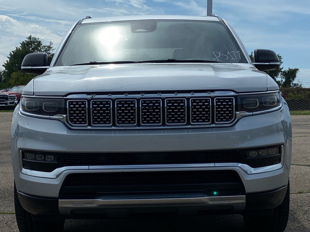 Used 2023 Jeep Grand Wagoneer Series II AWD/4WD image 10