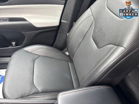 Certified 2022 Jeep Compass Limited image 26