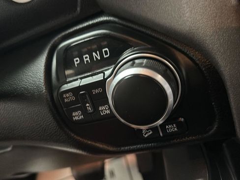 Used 2020 RAM 1500 Big Horn w/ Built-to-serve Edition AWD/4WD image 27