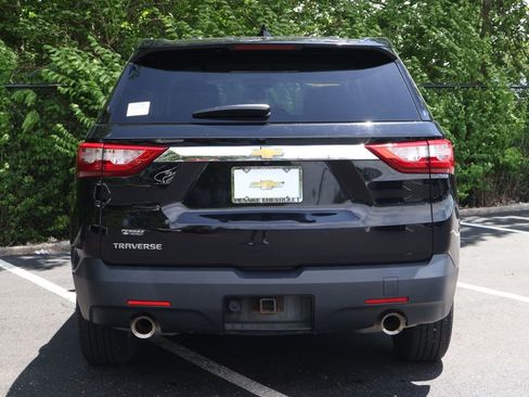 Used 2018 Chevrolet Traverse LS FWD image 6