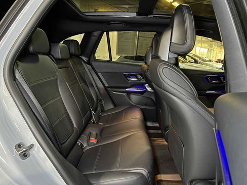 Certified 2025 Mercedes-Benz GLC 300 GLC 300 image 14