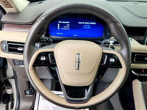 Used 2023 Lincoln Aviator Grand Touring w/ Equipment Group 301A AWD/4WD image 13
