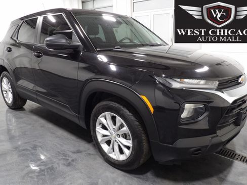 Used 2023 Chevrolet TrailBlazer LS FWD image 1