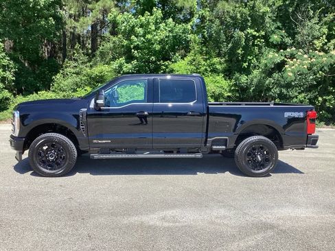 New 2026 Ford F250 Lariat w/ Black Appearance Package AWD/4WD image 6
