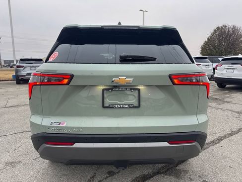 New 2026 Chevrolet Equinox LT w/ Convenience Package II image 4