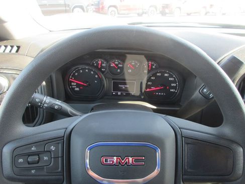 New 2026 GMC Sierra 1500 Pro w/ Pro Value Package AWD/4WD image 17