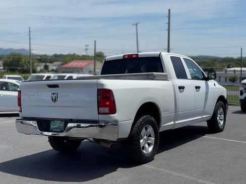 Used 2018 RAM 1500 Tradesman w/ Chrome Appearance Group AWD/4WD image 4