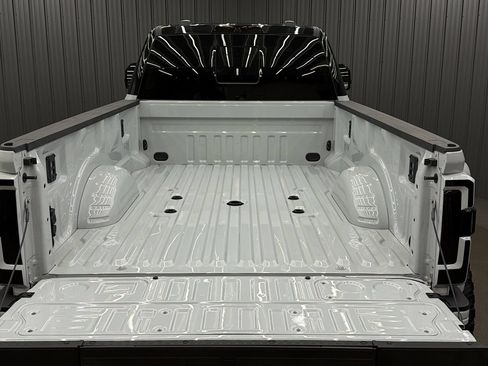 Used 2026 Ford F450 Platinum AWD/4WD image 17