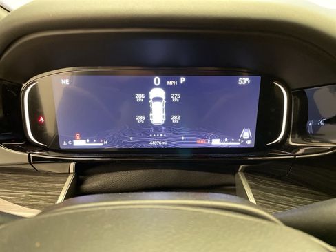 Used 2022 Jeep Wagoneer Series III image 13