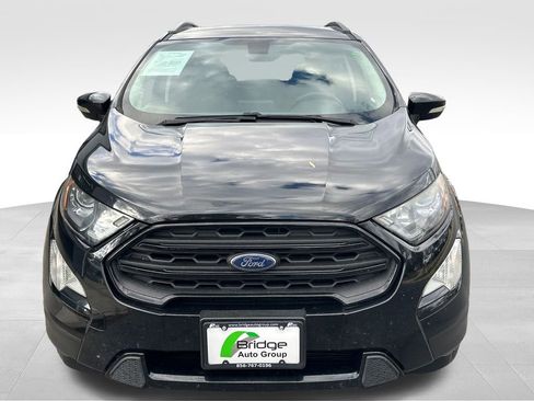 Used 2020 Ford EcoSport SES image 2