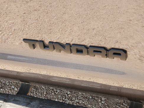 Used 2019 Toyota Tundra SR5 w/ SR5 Upgrade Package RWD image 8