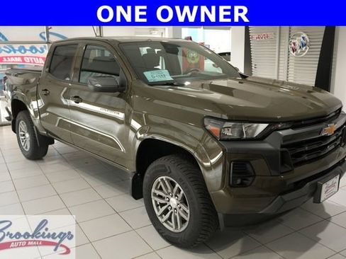Used 2023 Chevrolet Colorado LT w/ LT Convenience Package II AWD/4WD image 1