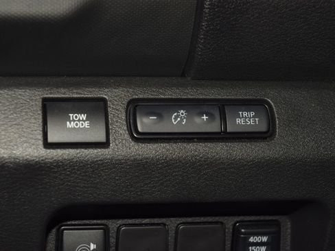 Used 2024 Nissan Frontier PRO-4X w/ Pro Premium Package AWD/4WD image 33