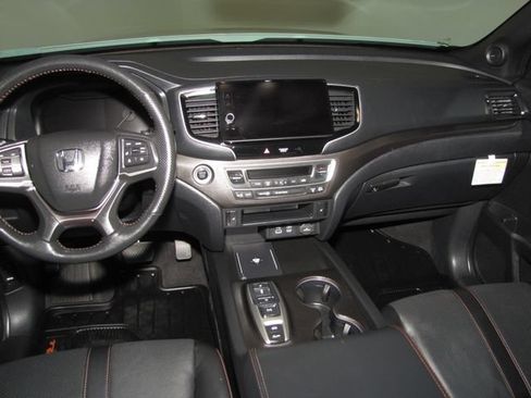 Certified 2025 Honda Ridgeline TrailSport image 15