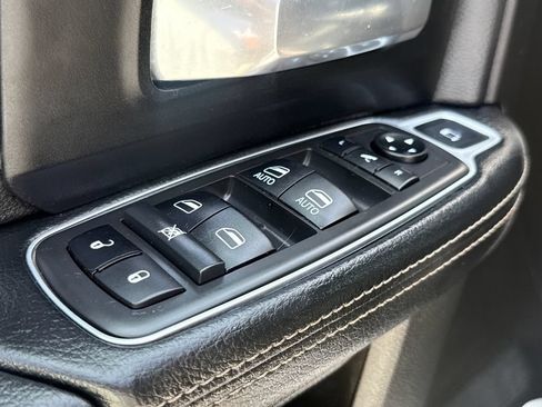 Used 2021 RAM 2500 Laramie w/ Night Edition AWD/4WD image 20