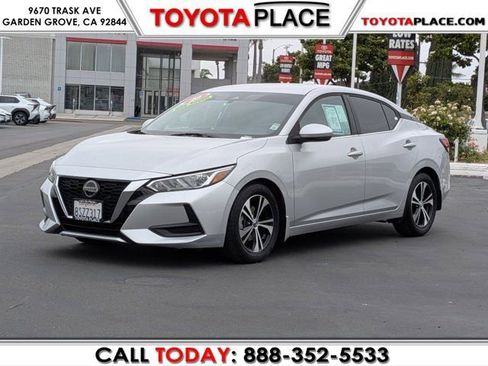 Used 2020 Nissan Sentra SV FWD image 1