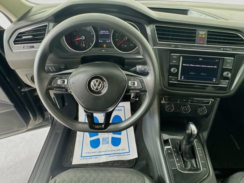 Used 2019 Volkswagen Tiguan S w/ Driver Assistance Package FWD image 12