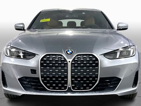 New 2026 BMW 430i xDrive w/ Premium Package AWD/4WD image 2