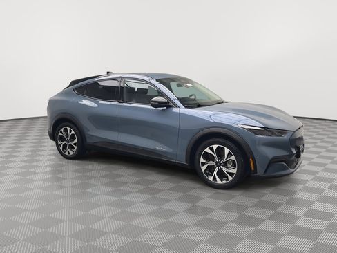 Used 2024 Ford Mustang Mach-E Select w/ Comfort Package Lite image 42