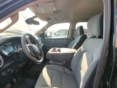 Used 2019 RAM 1500 Big Horn AWD/4WD image 6