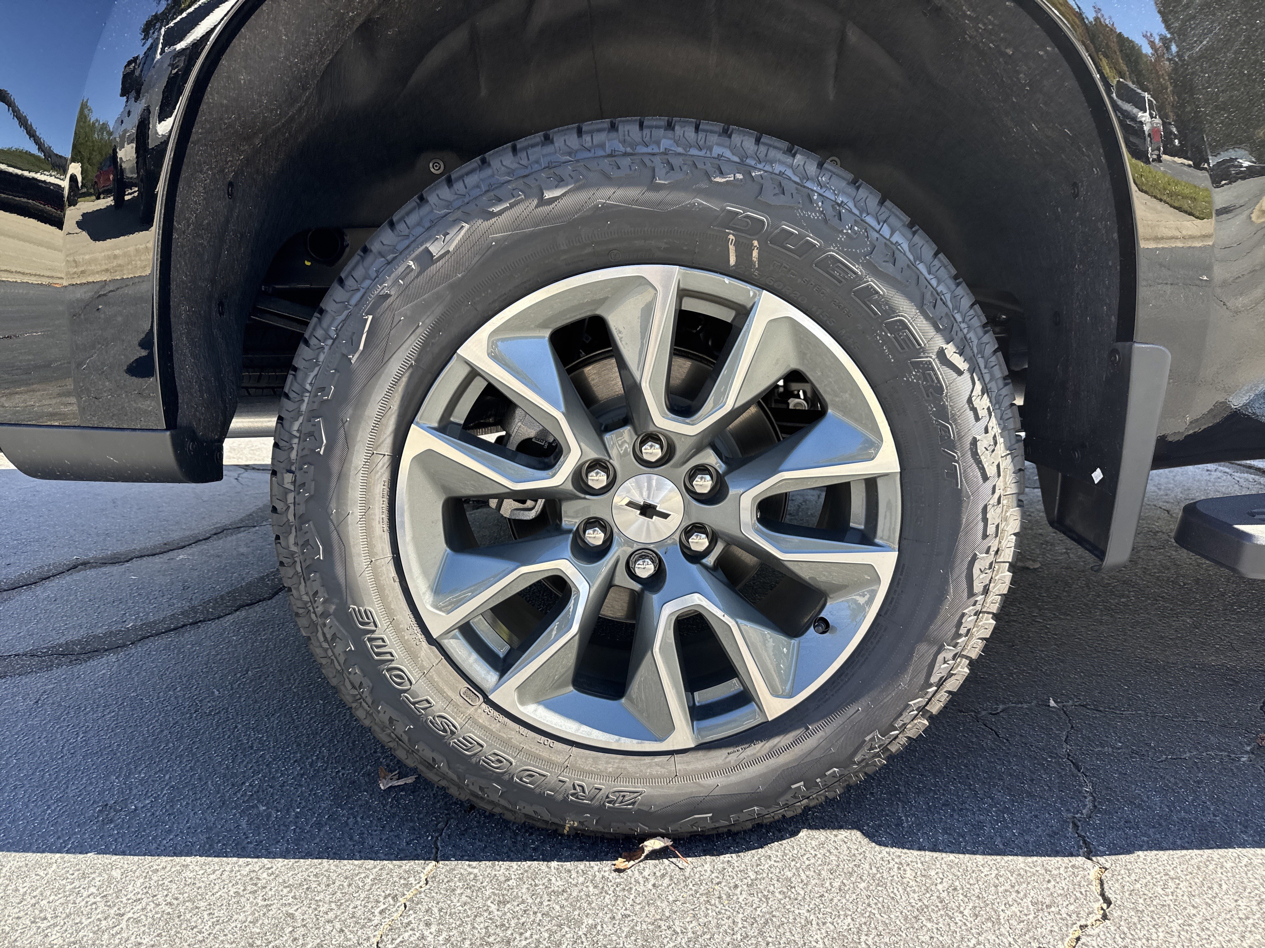 New 2026 Chevrolet Silverado 1500 RST w/ Z71 Off-Road Package AWD/4WD image 17