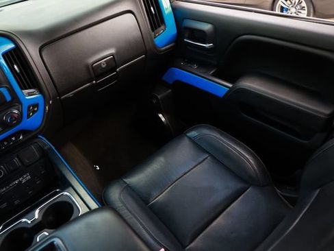 Used 2015 Chevrolet Silverado 2500 LTZ w/ Duramax Plus Package AWD/4WD image 25