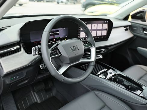 New 2026 Audi Q3 quattro 2.0T AWD/4WD image 20