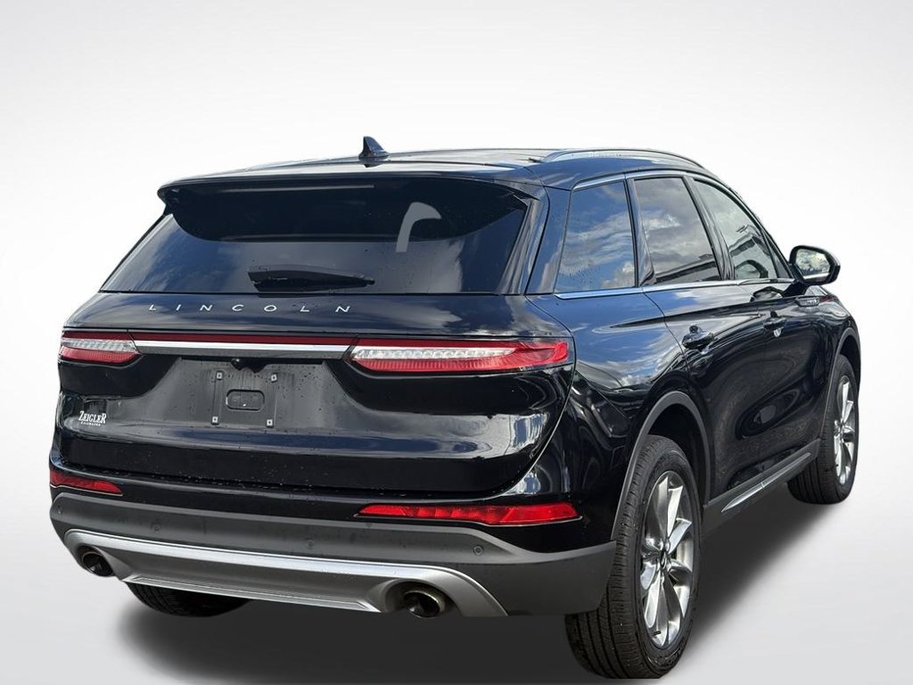 Certified 2022 Lincoln Corsair AWD w/ Premium Package image 4