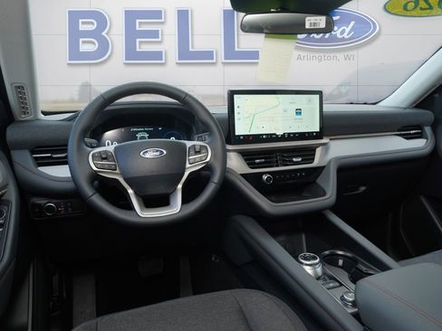 New 2026 Ford Explorer Active image 10