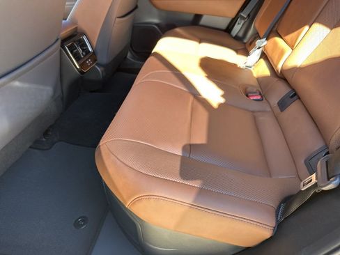 Used 2025 Toyota Crown Signia image 36