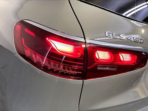 New 2026 Mercedes-Benz GLS 450 4MATIC image 5